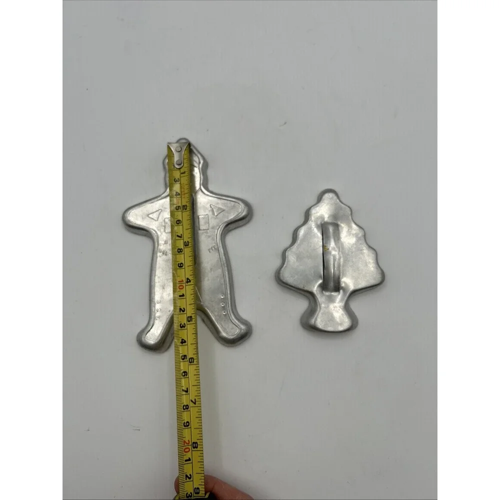 Cookie Cutters Silver Vintage Metal Christmas Tree Gingerbread Man Set